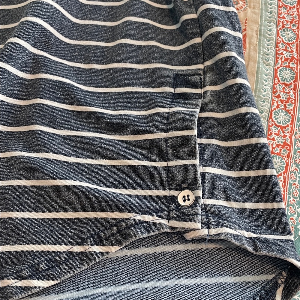 Striped Navy and White Short Sleeve Top - Picture 3 of 3